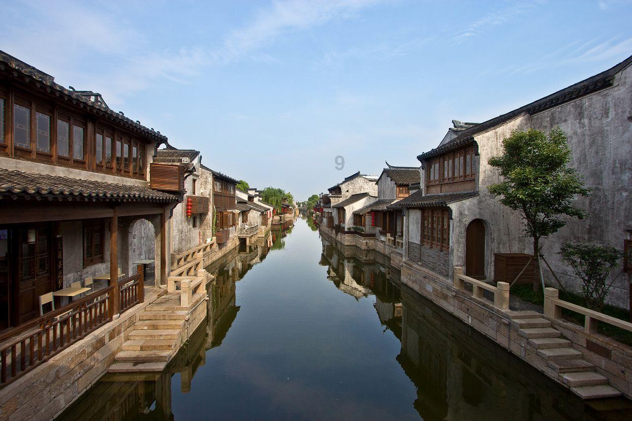 逃出美丽度假胜地